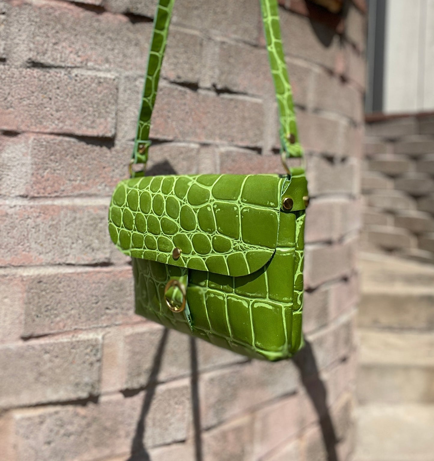 Green Jumbo Croc Embossed Leather Small Crossbody Flap Messenger Bag