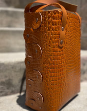 Load image into Gallery viewer, Shiny Caramel Croc Embossed Open Top Crossbody Tote
