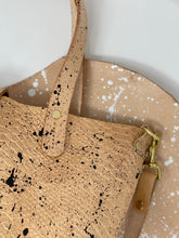 Load image into Gallery viewer, Black Splatter Veg Tan Leather Open Top Crossbody Tote
